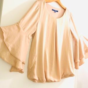 Gold Top APT. 9 Medium